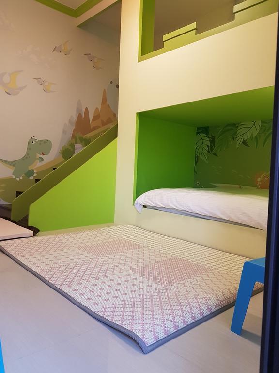 Childlike Innocence Homestay Hualien Buitenkant foto
