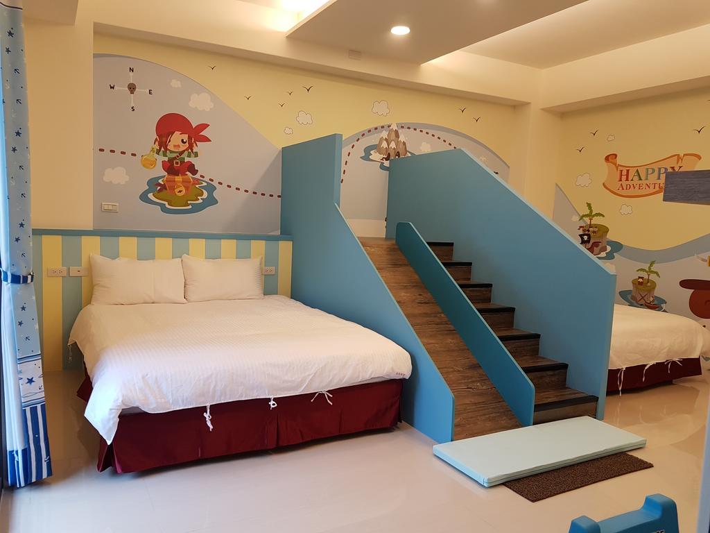 Childlike Innocence Homestay Hualien Buitenkant foto