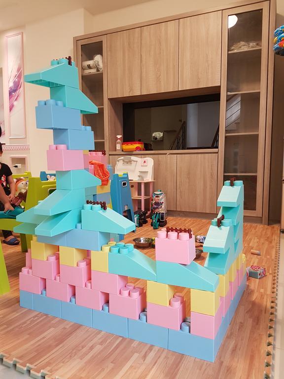 Childlike Innocence Homestay Hualien Buitenkant foto
