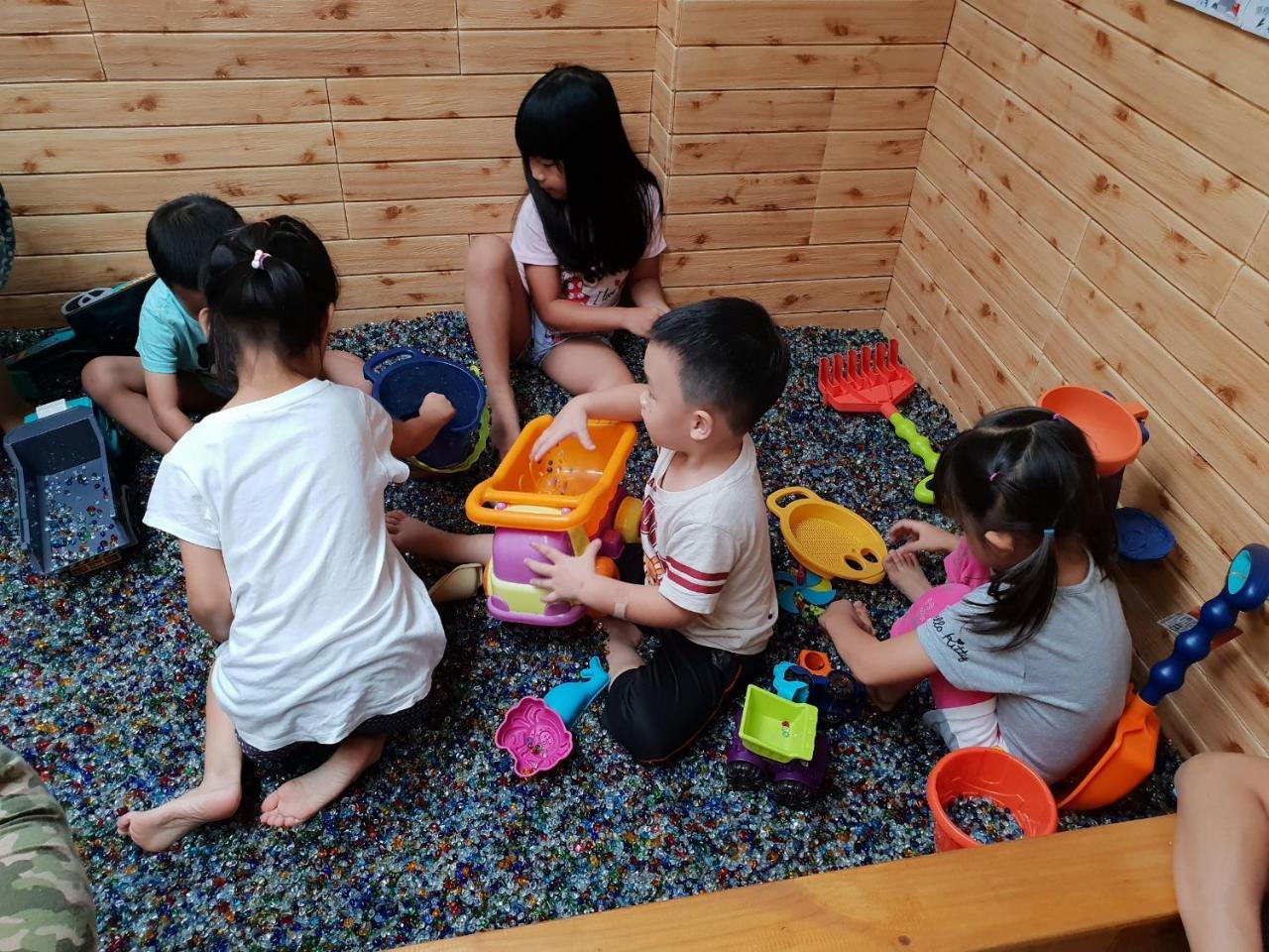 Childlike Innocence Homestay Hualien Buitenkant foto