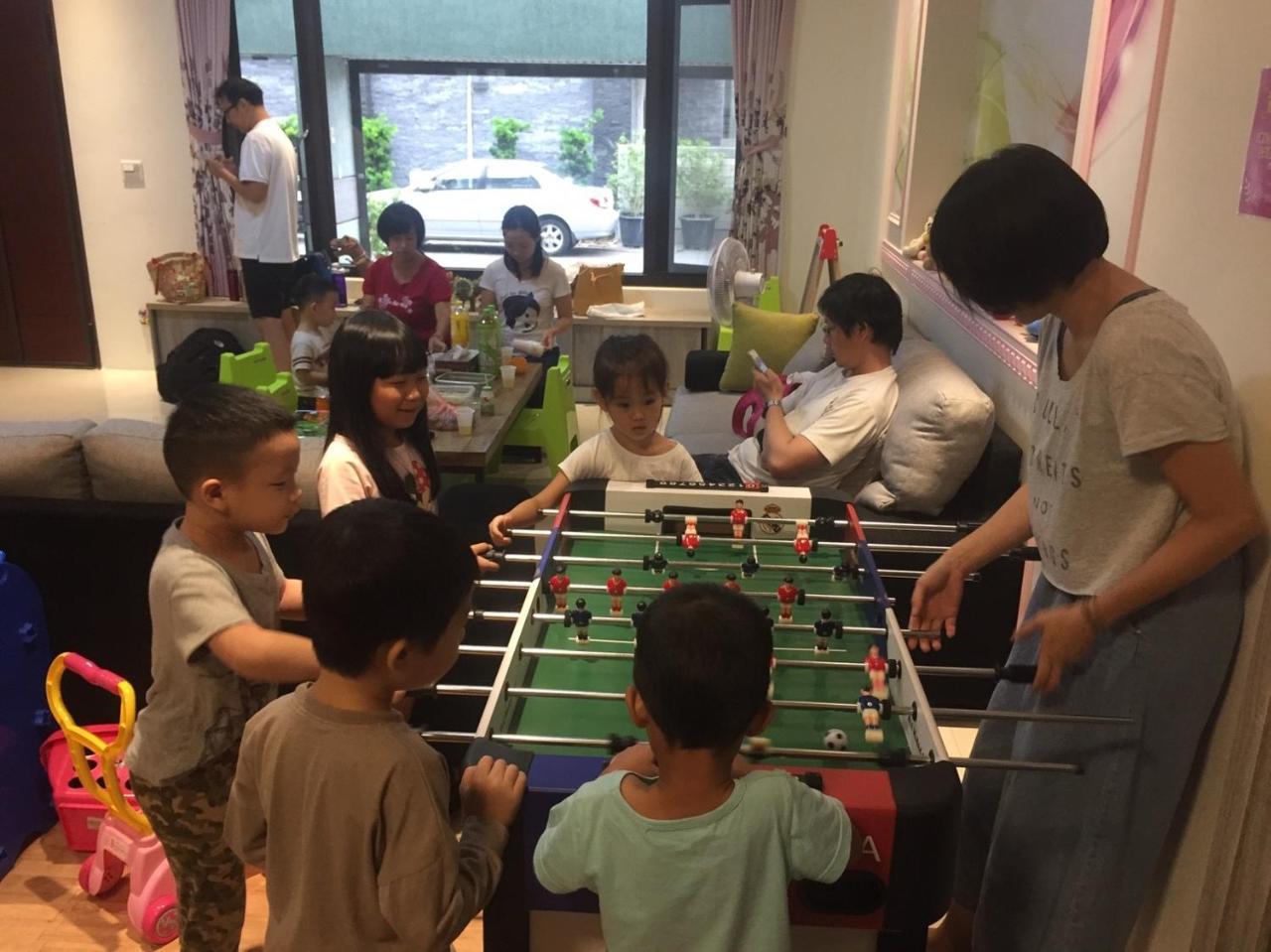 Childlike Innocence Homestay Hualien Buitenkant foto